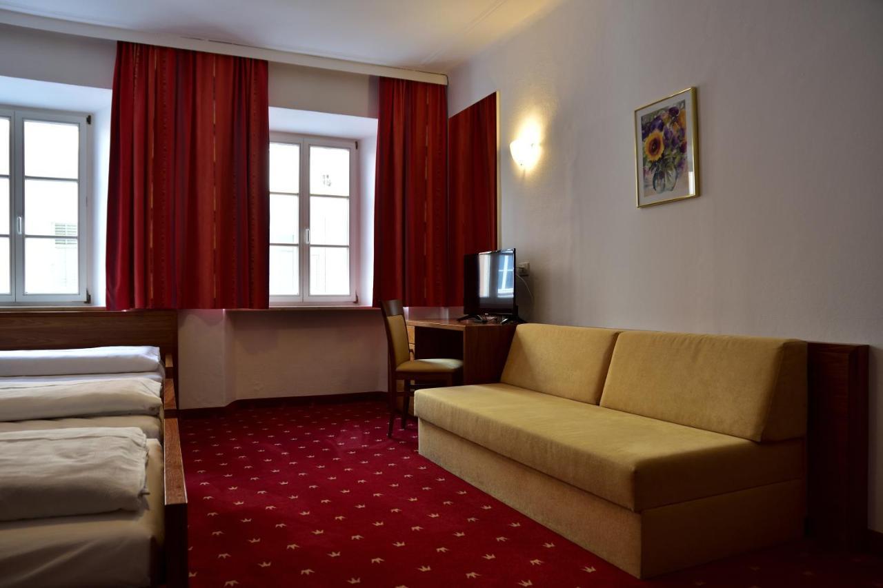 Hotel Krone Брунико Екстериор снимка