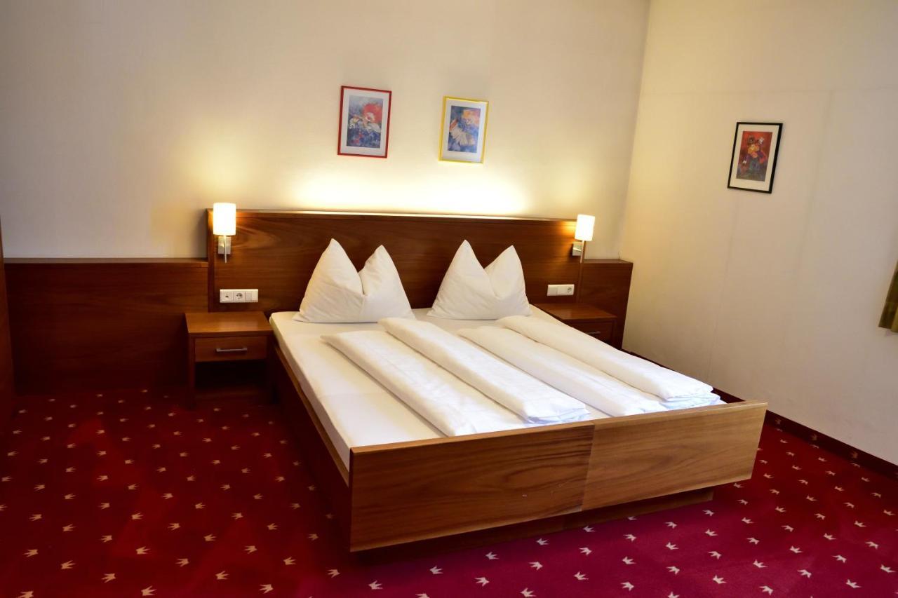 Hotel Krone Брунико Екстериор снимка