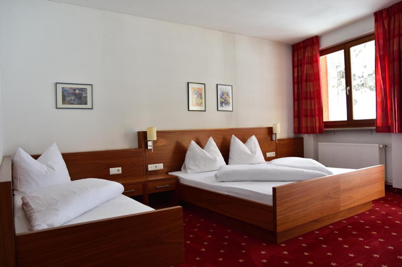 Hotel Krone Брунико Екстериор снимка