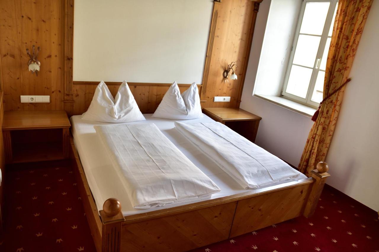 Hotel Krone Брунико Екстериор снимка