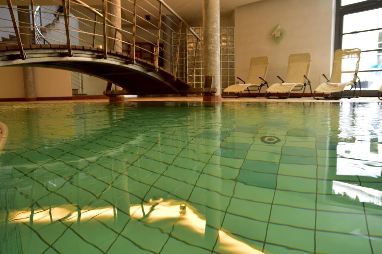 Hotel Krone Брунико Екстериор снимка